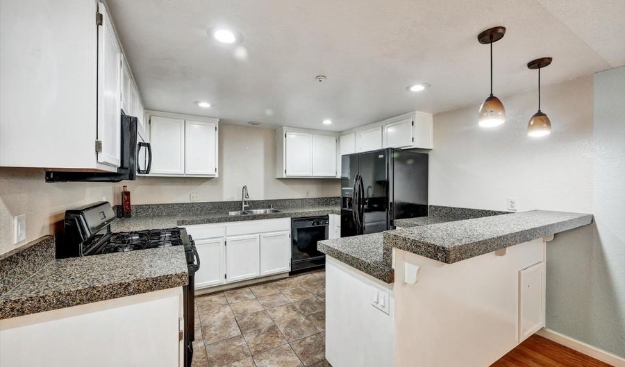 1534 Mission Blvd, Santa Rosa, CA 95409 - 1 Beds, 1 Bath