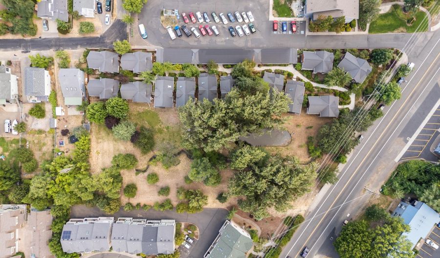 2277 Siskiyou Blvd, Ashland, OR 97520 - 1 Beds, 1 Bath