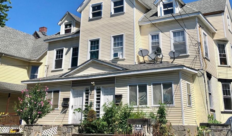 64 James St 2nd Fl., Bridgeport, CT 06604 - 3 Beds, 1 Bath