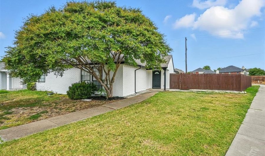 6082 Dooley Dr, The Colony, TX 75056 - 4 Beds, 4 Bath