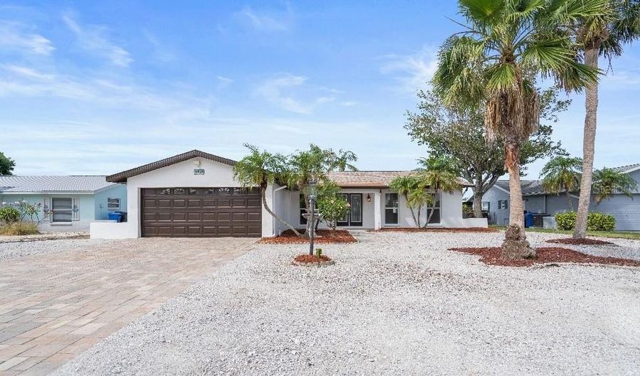 1024 SPINDLE PALM Way, Apollo Beach, FL 33572 - 3 Beds, 2 Bath