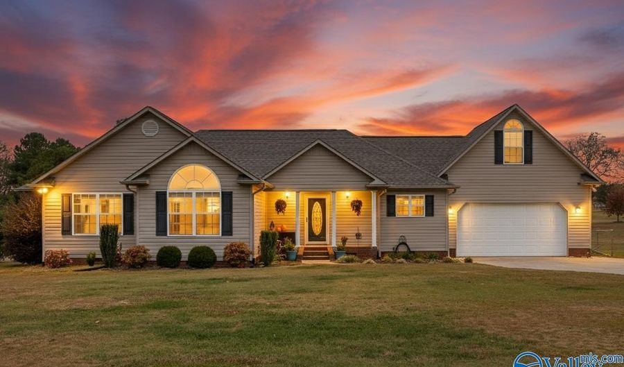 4345 Walnut St, Albertville, AL 35950 - 3 Beds, 3 Bath