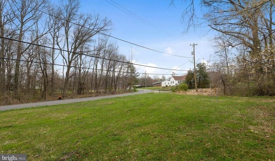 11905 ELLINGTON Dr, Beltsville, MD 20705 - 0 Beds, 0 Bath