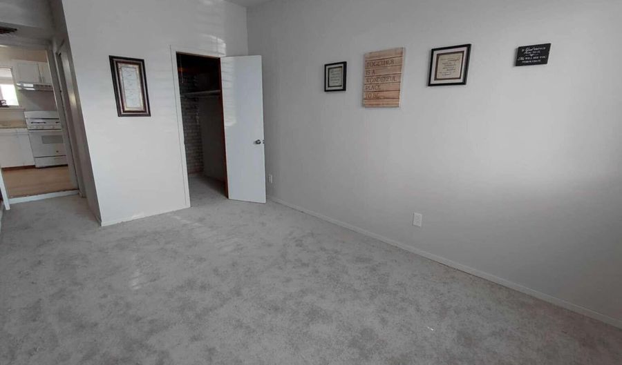 2402 Tulane Ave, Alamogordo, NM 88310 - 4 Beds, 2 Bath