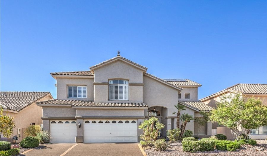 56 Ancient Hills Ln, Henderson, NV 89074 - 5 Beds, 3 Bath