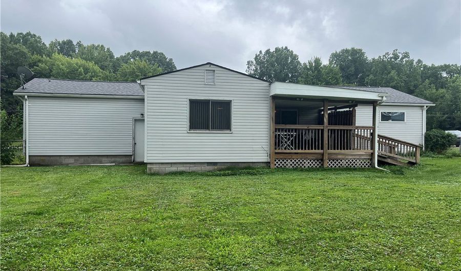 5430 Norquest, Austintown, OH 44515 - 3 Beds, 2 Bath