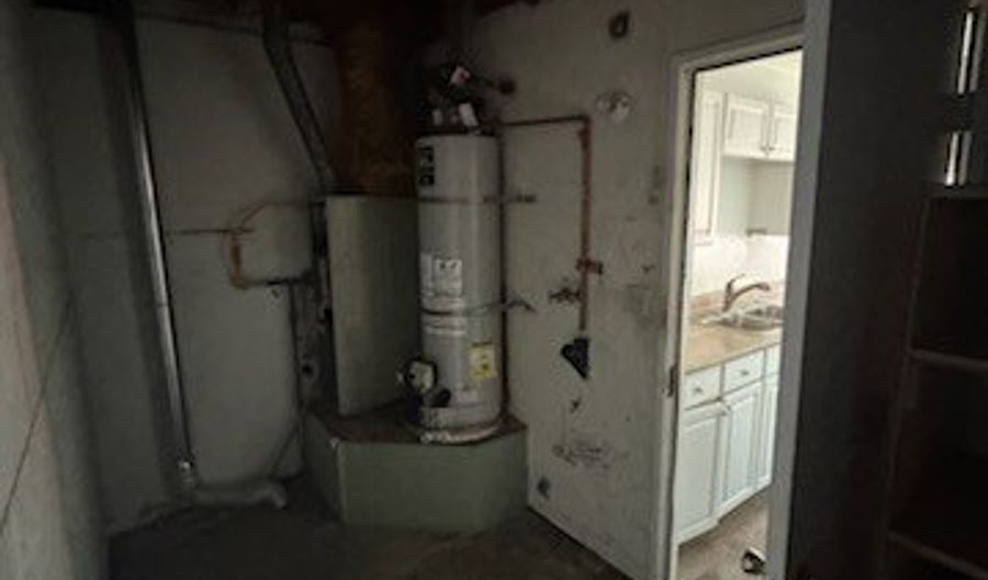 4426 Avenida Del Gado, Oceanside, CA 92057 - 2 Beds, 1 Bath