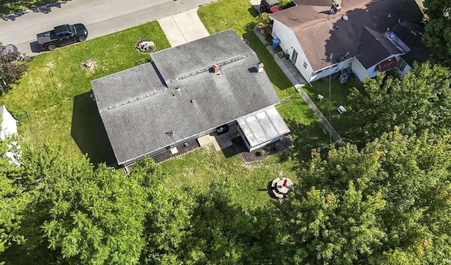 813 Pearse Ave, Auburn, IN 46706 - 3 Beds, 2 Bath