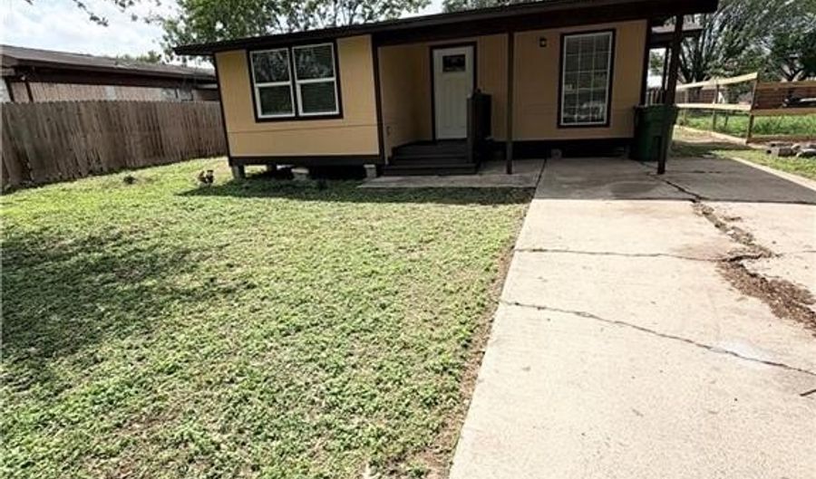 837 S 13th St, Alamo, TX 78516 - 2 Beds, 2 Bath