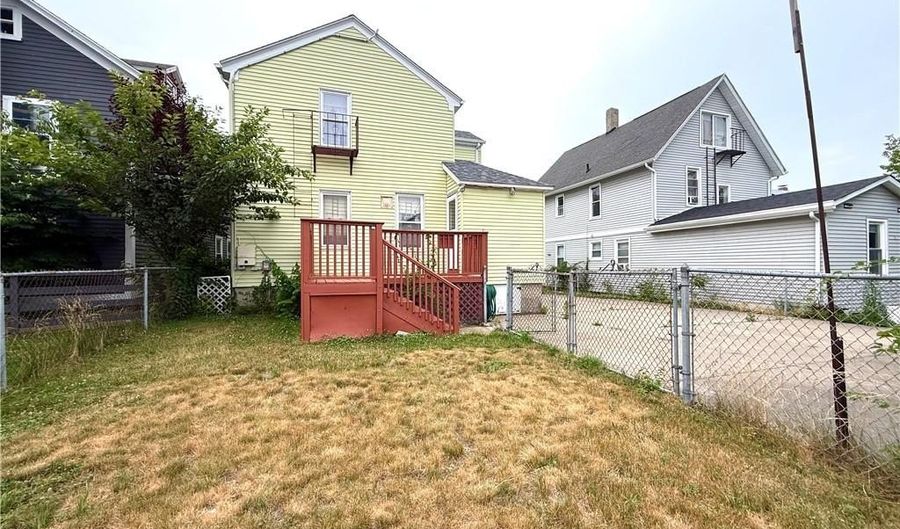 14 Park St, Central Falls, RI 02863 - 3 Beds, 2 Bath