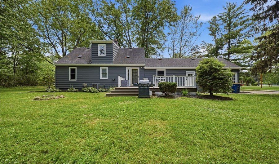 2653 Carpenter Rd, Ashtabula, OH 44004 - 4 Beds, 2 Bath