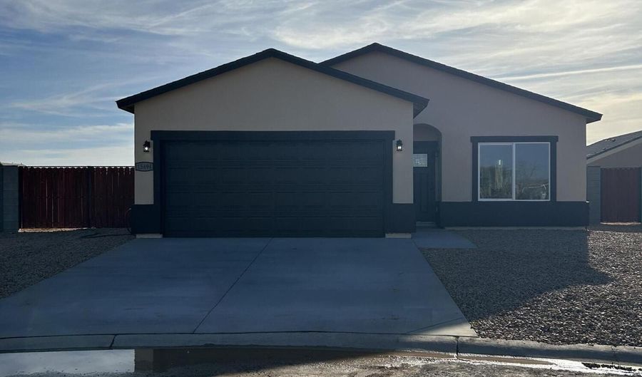 15494 S KLINE Pl, Arizona City, AZ 85123 - 3 Beds, 2 Bath