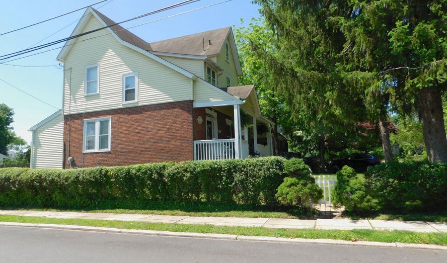 222 E PROVIDENCE Rd, Aldan, PA 19018 - 3 Beds, 1 Bath