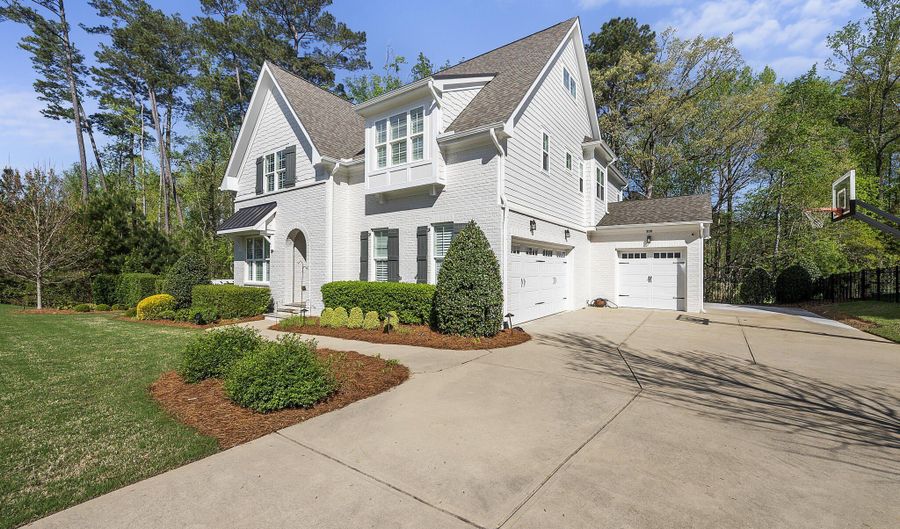 3138 Curling Creek Dr, Apex, NC 27502 - 6 Beds, 6 Bath