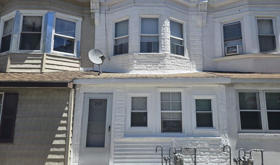 349 N Ocean Ave, Atlantic City, NJ 08401 - 3 Beds, 1 Bath