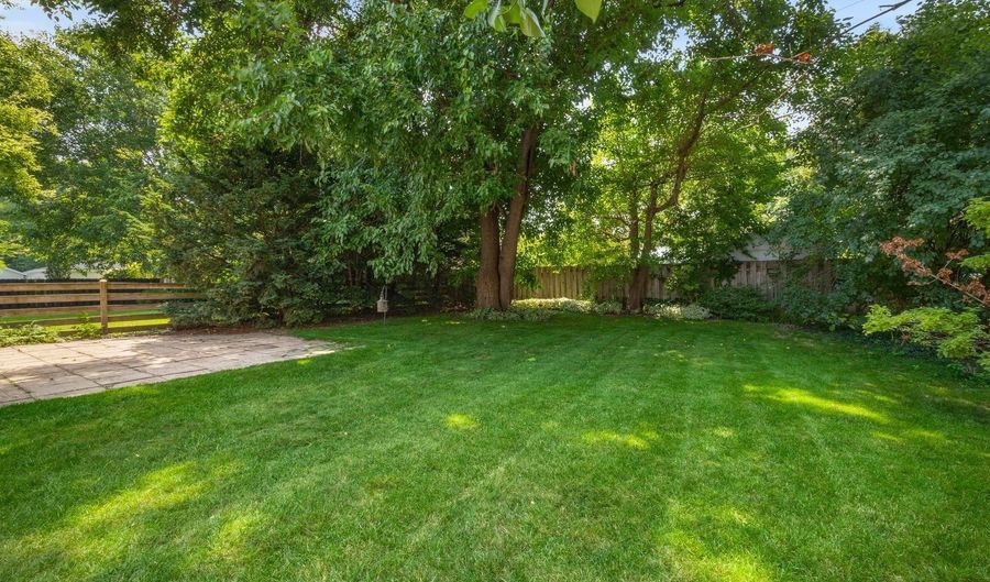 534 S Dryden Pl, Arlington Heights, IL 60005 - 3 Beds, 2 Bath