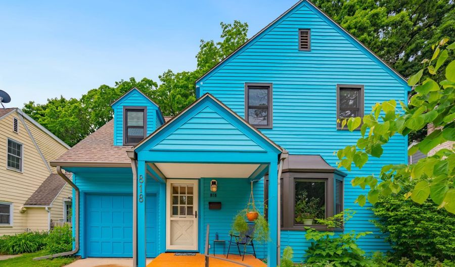 818 Ottawa Trl, Madison, WI 53711 - 3 Beds, 2 Bath