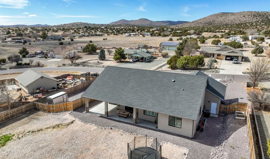 3815 N Gambels Ridge Dr, Chino Valley, AZ 86323 - 3 Beds, 3 Bath