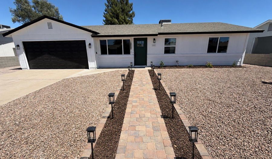 3654 W Carla Vista Dr, Chandler, AZ 85226 - 3 Beds, 2 Bath