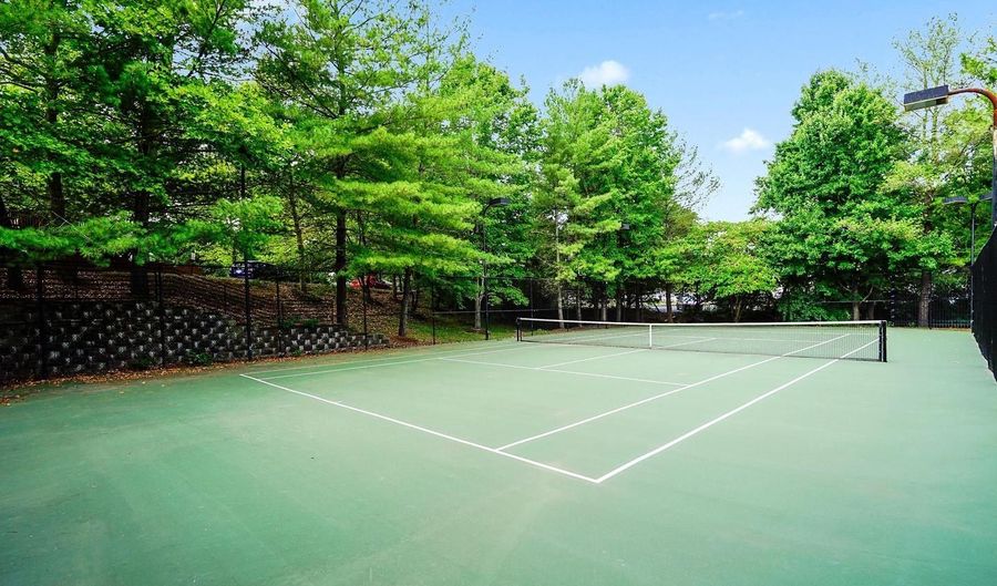 20198 BROOKVIEW Sq, Ashburn, VA 20147 - 3 Beds, 4 Bath