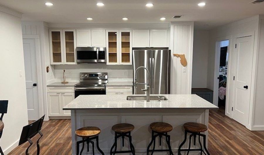 1600 Dogwood Dr, Bainbridge, GA 39819 - 4 Beds, 3 Bath