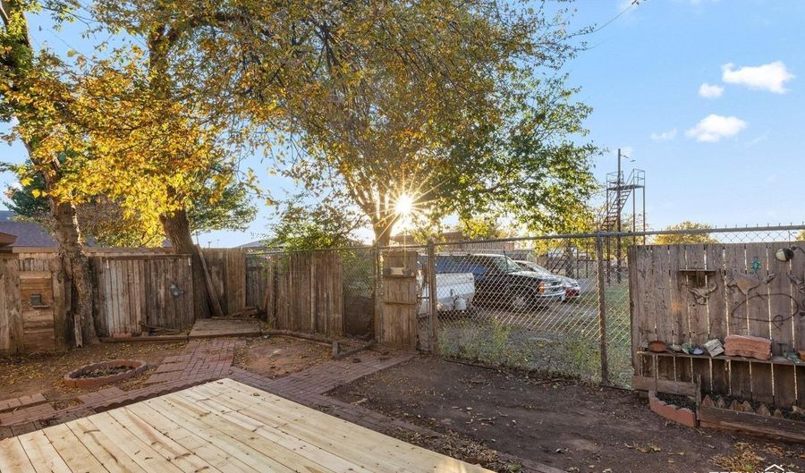 409 S ASH St, Archer City, TX 76351 - 2 Beds, 1 Bath