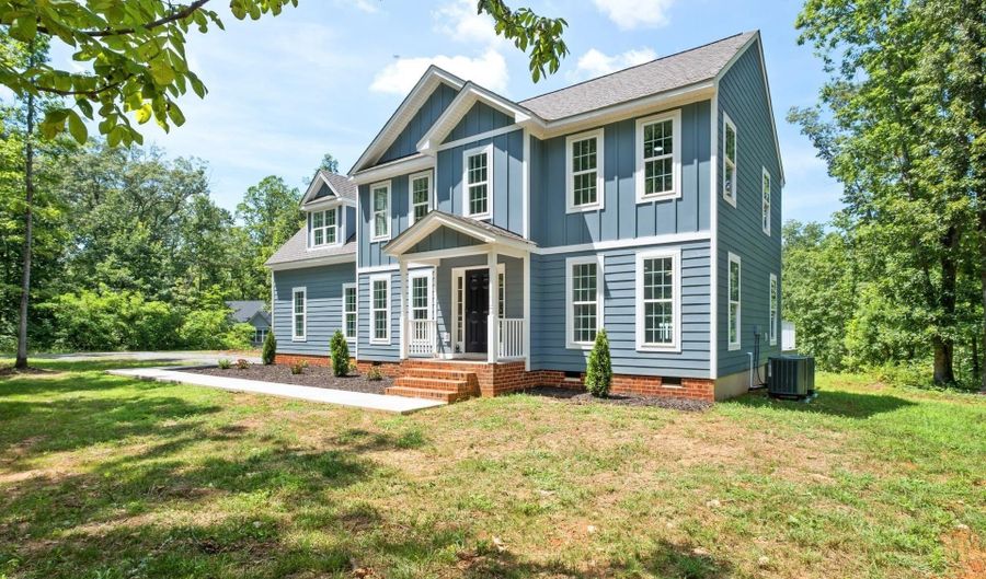 2211 CARPENTERS MILL Rd, Barboursville, VA 22932 - 4 Beds, 3 Bath