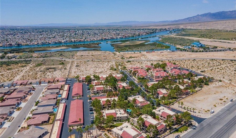 3740 Desert Marina Dr 7, Laughlin, NV 89029 - 1 Beds, 1 Bath