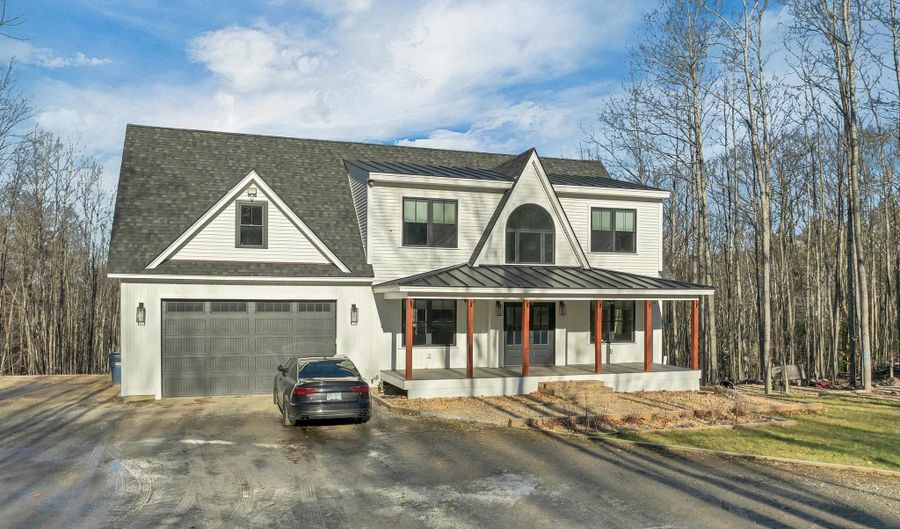 54 Dutile Rd, Belmont, NH 03220 - 4 Beds, 5 Bath