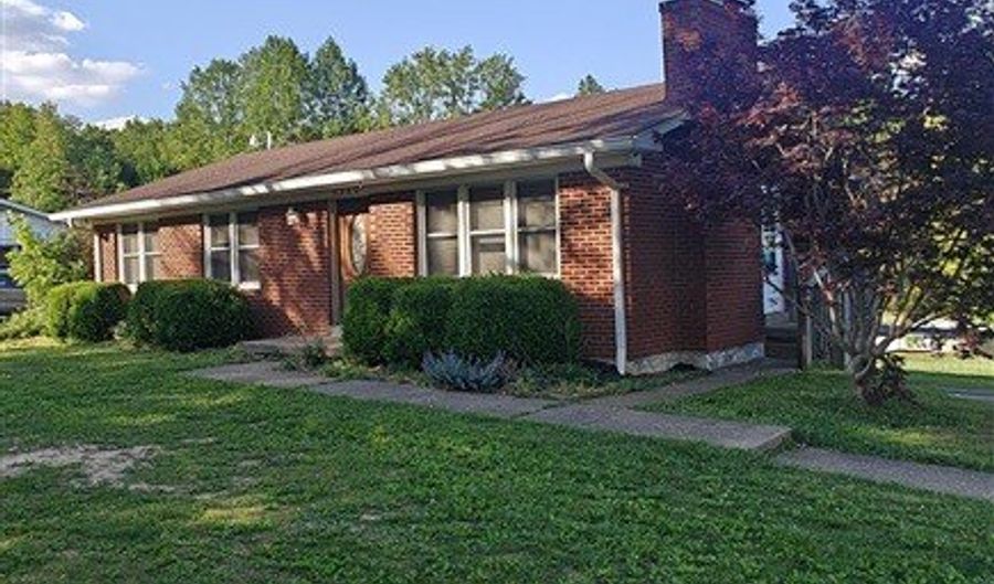 5360 Taylor Barrow Rd, Auburn, KY 42206 - 3 Beds, 2 Bath