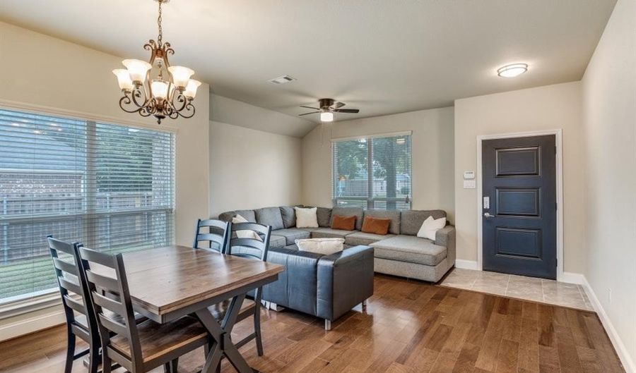 1827 Lake Travis Dr, Allen, TX 75002 - 3 Beds, 2 Bath