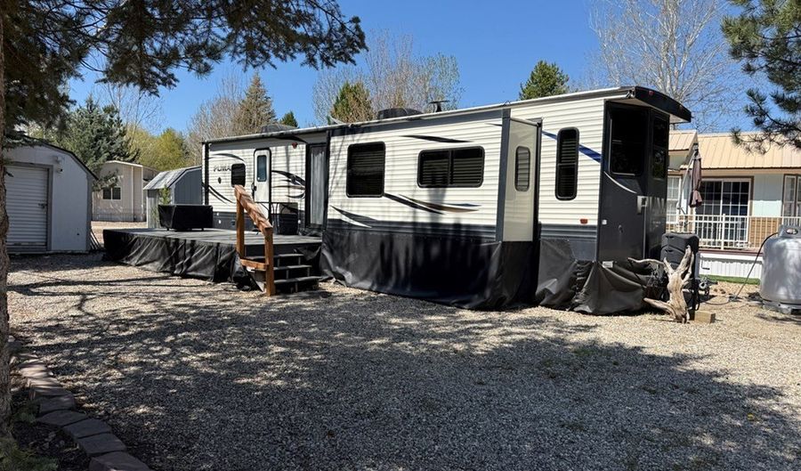 8 P St, Cascade, ID 83611 - 1 Beds, 1 Bath