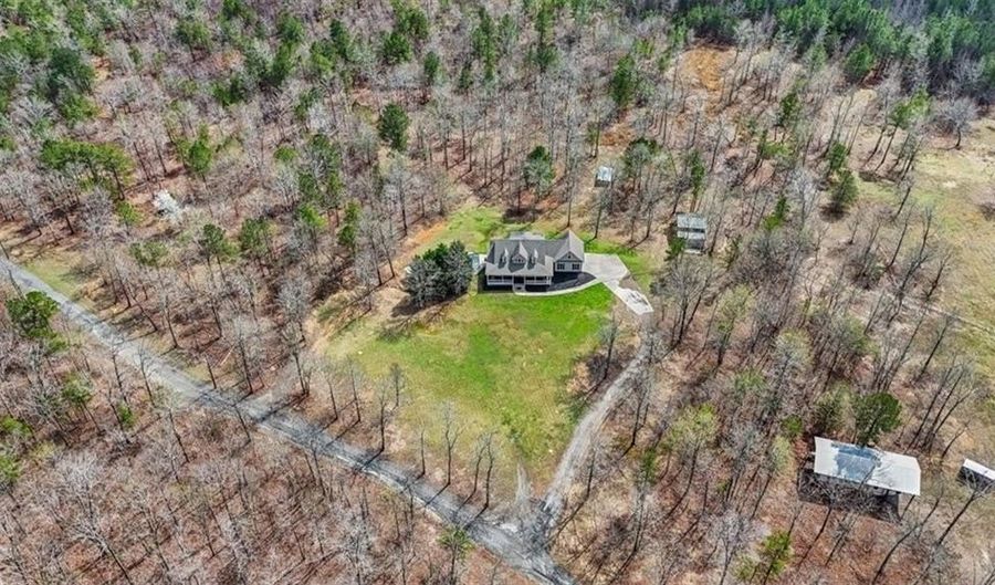 35 Prayer Trl, Aragon, GA 30104 - 7 Beds, 4 Bath