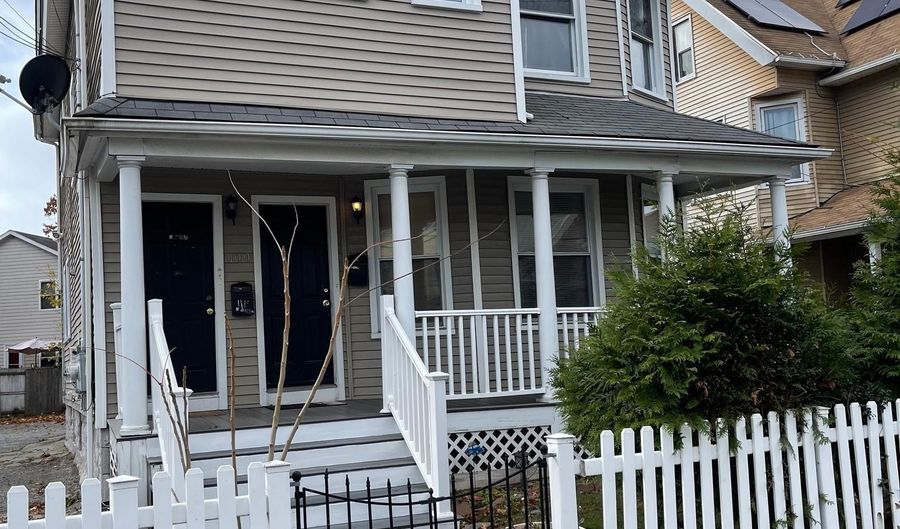 1199 Iranistan Ave, Bridgeport, CT 06605 - 6 Beds, 2 Bath