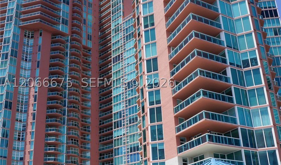 3370 Hidden Bay Dr 213, Aventura, FL 33180 - 3 Beds, 4 Bath