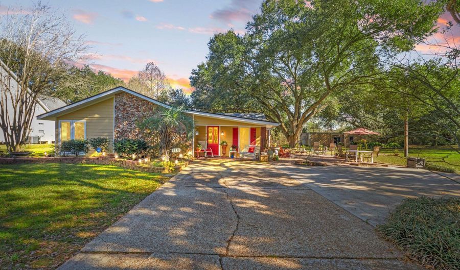8835 Sidney Gautreaux, Abbeville, LA 70510 - 3 Beds, 2 Bath