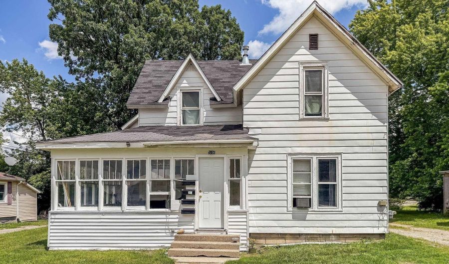 316 Euclid St, Alma, MI 48801 - 5 Beds, 4 Bath
