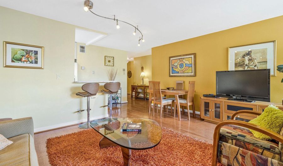 1435 4TH St SW B112, Washington, DC 20024 - 2 Beds, 2 Bath