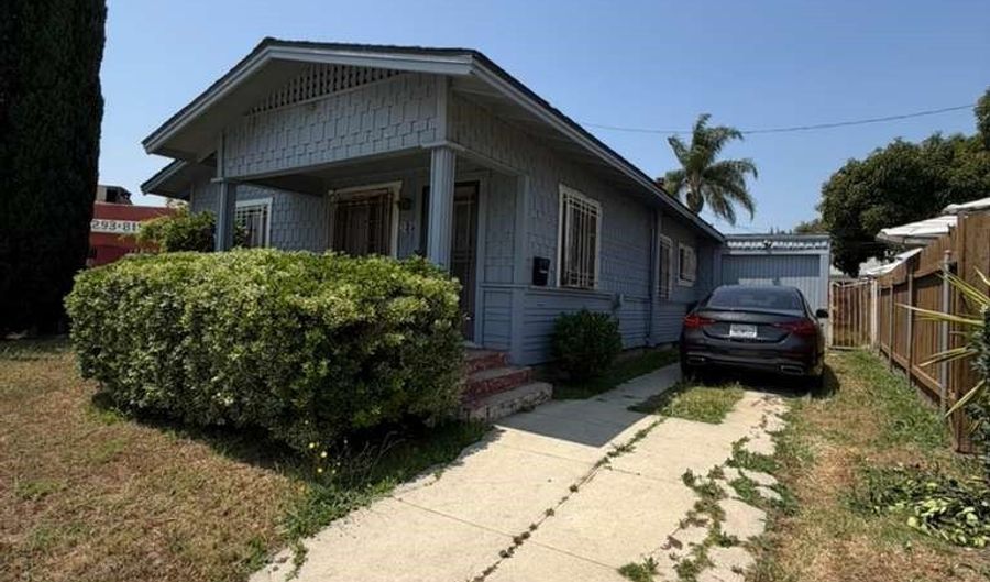 309 W Alhambra, Alhambra, CA 91801 - 2 Beds, 1 Bath