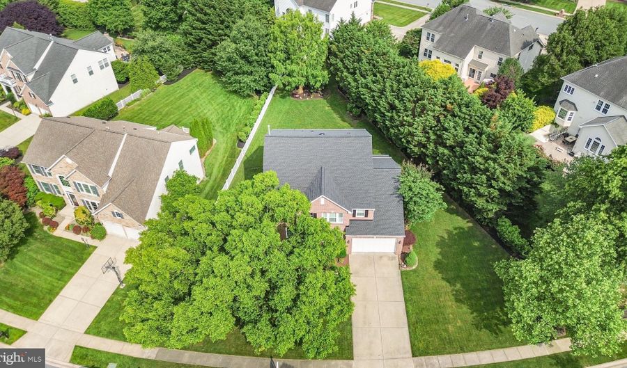 1705 STONE RIDGE Ct, Bel Air, MD 21015 - 5 Beds, 5 Bath