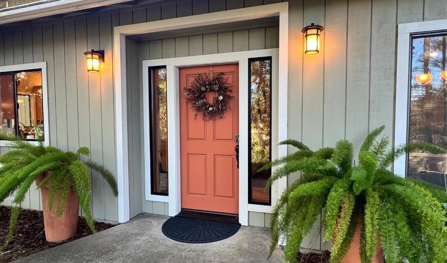 200 Sky Oaks Dr, Angwin, CA 94508 - 3 Beds, 3 Bath