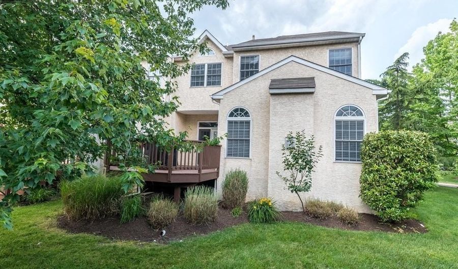 101 OXFORD Ct, Ambler, PA 19002 - 4 Beds, 4 Bath