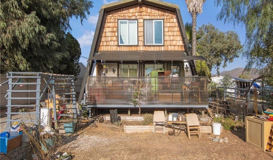 34718 Agua Dulce Canyon Rd, Agua Dulce, CA 91390 - 3 Beds, 2 Bath