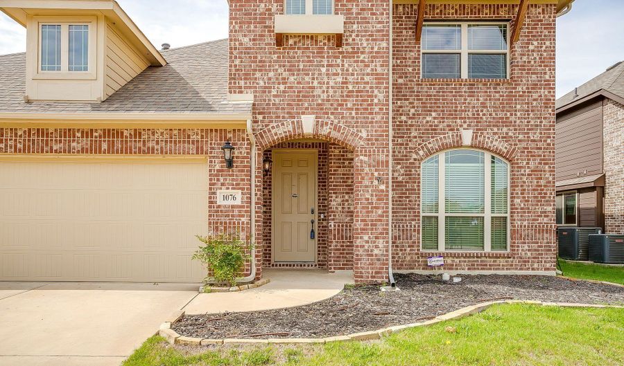1076 Imperial Eagle Rd, Alvarado, TX 76009 - 4 Beds, 3 Bath