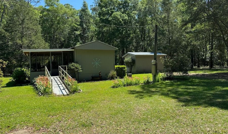 24415 NW 90TH Pl, Alachua, FL 32615 - 2 Beds, 1 Bath