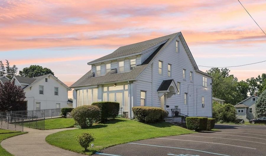 700 S WHITE HORSE Pike, Audubon, NJ 08106 - 0 Beds, 0 Bath