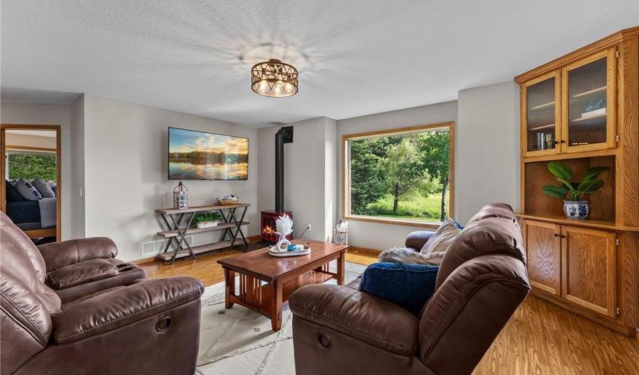 28840 Highway 169, Baldwin Twp., MN 55371 - 3 Beds, 3 Bath