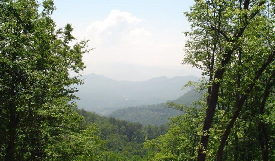 Fontana Trace Drive lot 33, Almond, NC 28702 - 0 Beds, 0 Bath