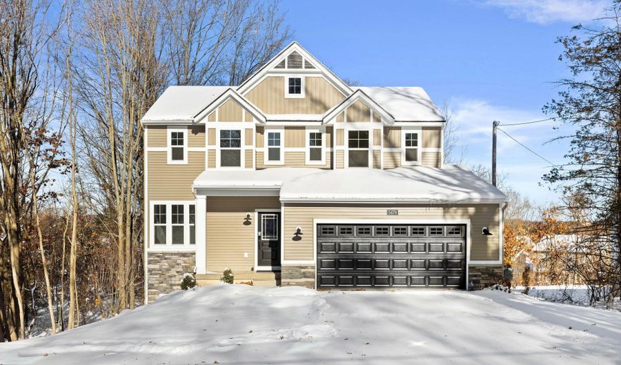 5479 Ada Dr SE, Ada, MI 49301 - 5 Beds, 4 Bath