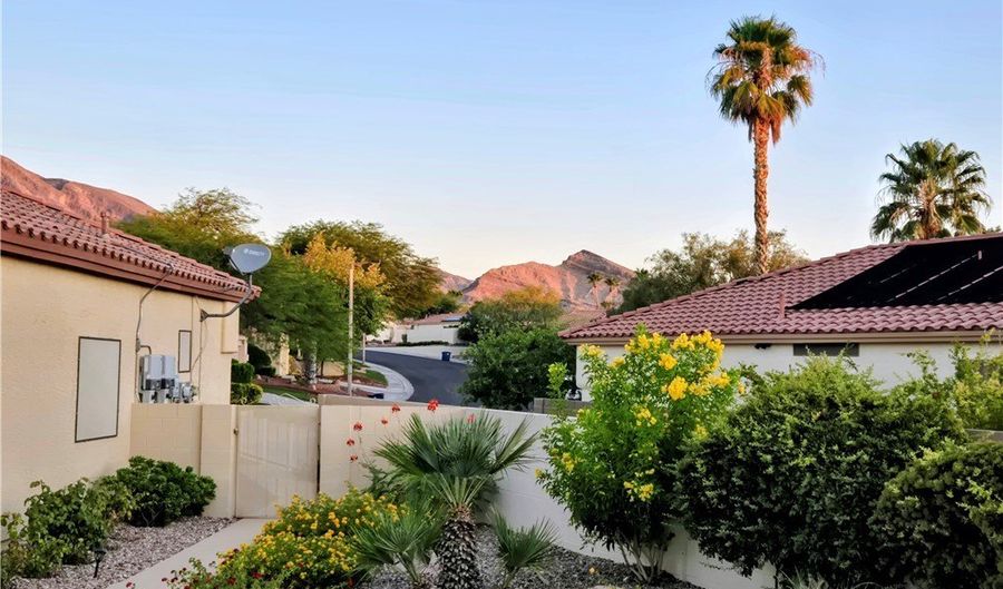 2312 Alpine Pointe Ln, Las Vegas, NV 89134 - 4 Beds, 2 Bath